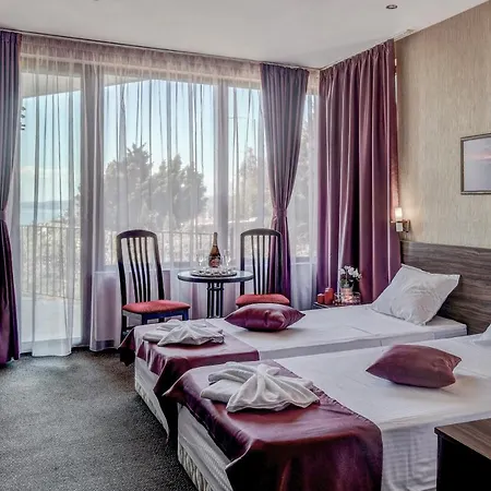 Ellinis - Sea View And Free Parking 瓦爾納