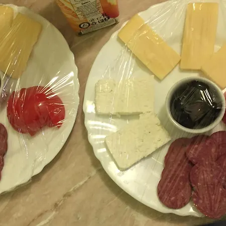 Ellinis - Sea View And Free Parking 3* Várna