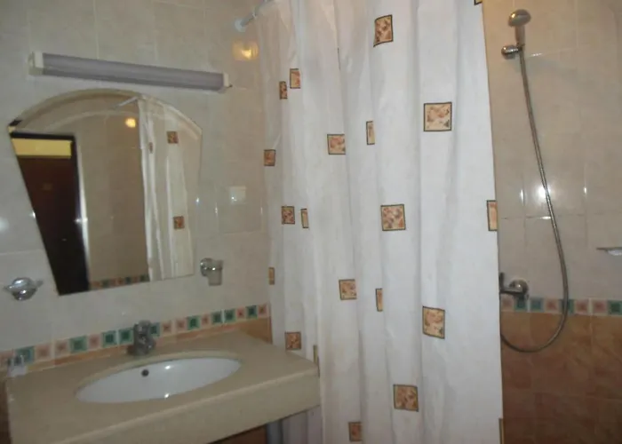 Ellinis - Sea View And Free Parking 3* Várna