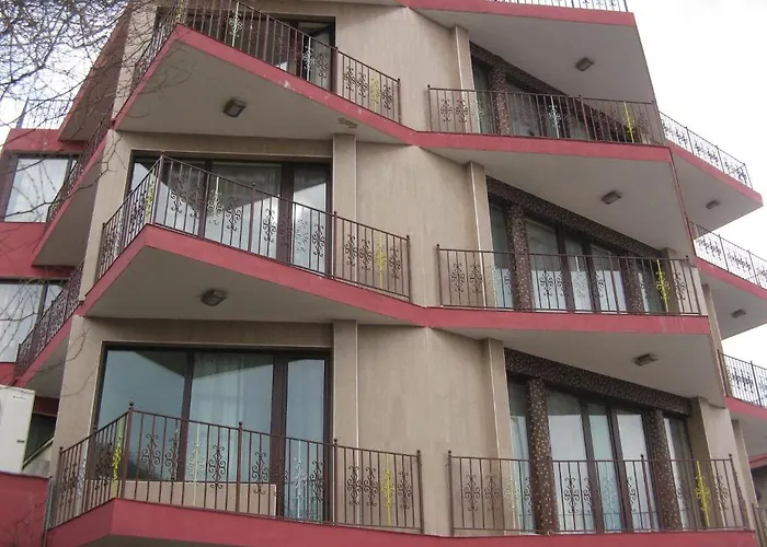 Ellinis - Sea View And Free Parking 3* Várna