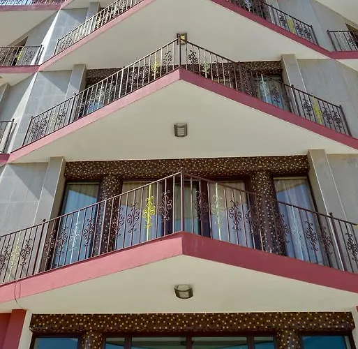 Ellinis - Sea View And Free Parking Szálloda