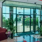 Хотел Ellinis - Sea View And Free Parking 3*